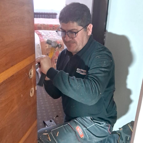 Instalación Cerradura de Pomo interior Scanavini 